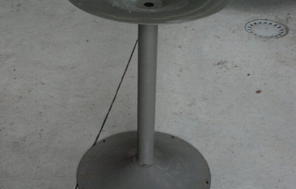 Pied de table de terrasse